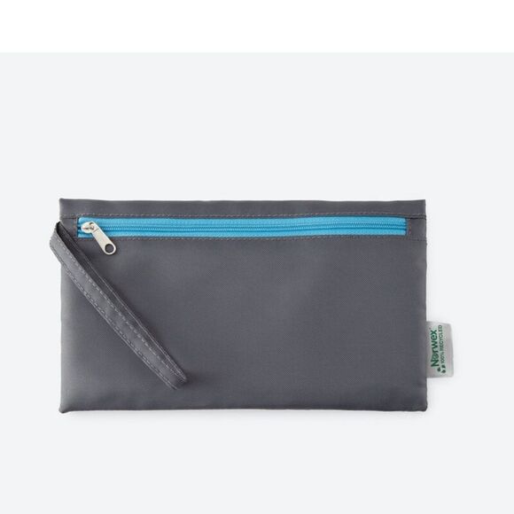 Norwex Small Body and Face Cloths  Lavender Set of 3 and Charcoal Wristlet NWT - Picture 3 of 11